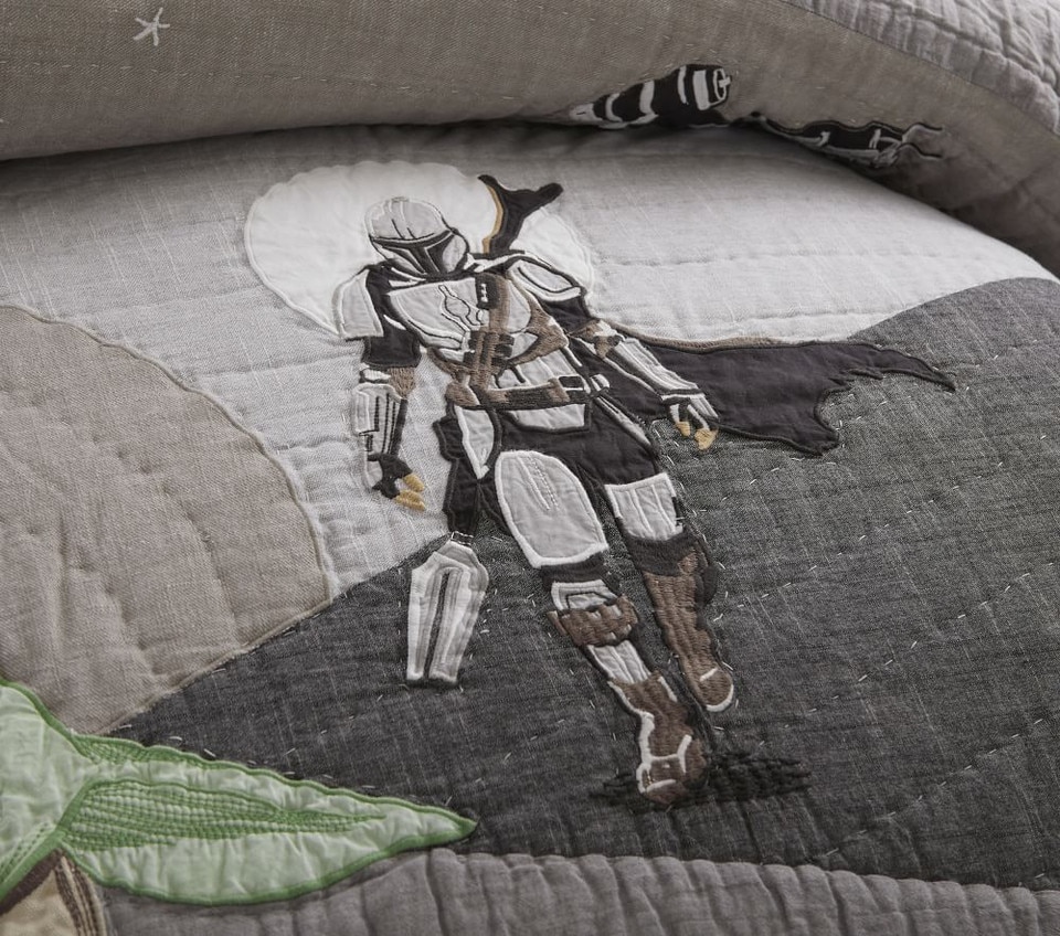 Star Wars® The Mandalorian™ Quilt & Shams Pottery Barn Kids UK
